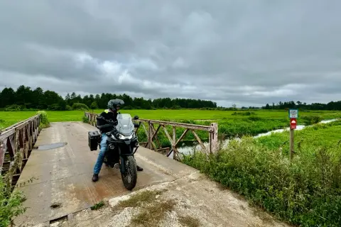 Najlepsze trasy motocyklowe na Mazowszu: planuj bezpieczną i niezapomnianą podróż