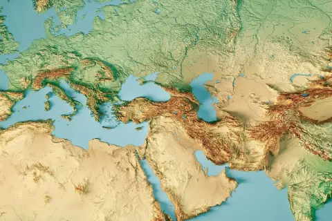Mappa topografica Europa, Nord Africa e Medio Oriente. Illustra come si trovano le coordinate geografiche, mostrando rilievi e mari.