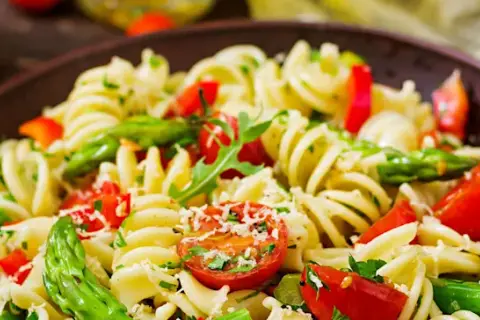 Salade de pâtes : 3 règles d'or, astuces & recettes de chef
