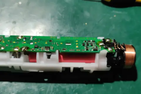 Wymiana baterii Oral-B w Warszawie - gdzie znaleźć pomoc i uniknąć problemów