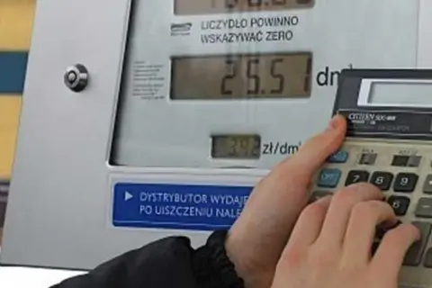 Ile pali vw polo 1.4 benzyna? Zaskakujące dane o spalaniu!