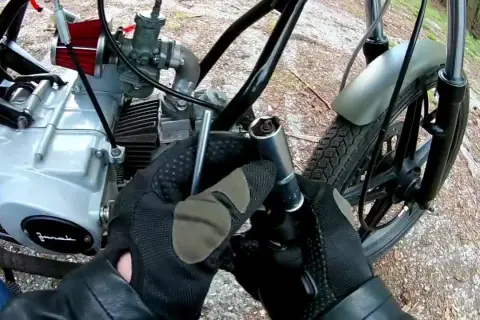 Jaka przerwa na świecy silnik Briggs & Stratton, aby uniknąć problemów?