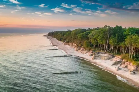 Ile za nocleg nad morzem? Sprawdź ceny i najlepsze oferty
