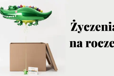 Zielony balon w kształcie krokodyla unosi się nad otwartym kartonem. Obok kartka z napisem "Franku!" i tekst "Życzenia na roczek".