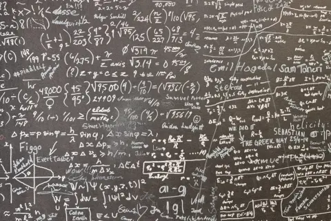 Algorytmy w matematyce – jak skutecznie rozwiązywać problemy matematyczne