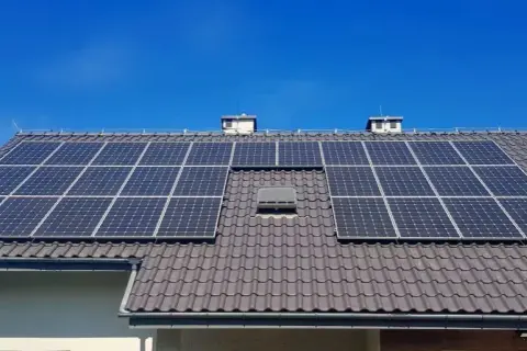 Ile energii rocznie z fotowoltaiki? Zaskakujące dane i fakty