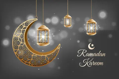 Złoty księżyc i latarnie wiszą w powietrzu, tworząc magiczną atmosferę na czas ramadanu.
