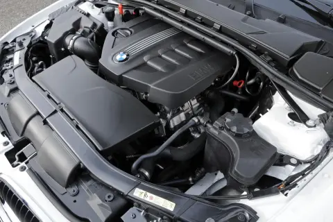BMW E90 jaki silnik wybrać, aby uniknąć kosztownych napraw?