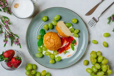 Catering dietetyczny co to? Poznaj zalety i jak działa ta usługa