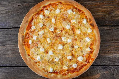 Pizza 3 fromages parfaite : le guide ultime pour un délice fondant