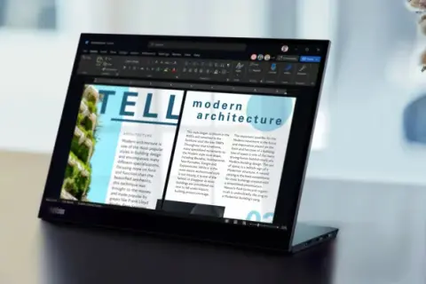 Jaki monitor do laptopa wybrać, aby uniknąć rozczarowania?