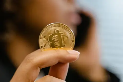 Jak kopać kryptowaluty na telefonie – czy to się opłaca i jak zacząć?