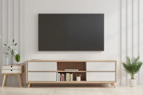 ¿TV en el dormitorio? Elige el mueble perfecto y oculta los cables.