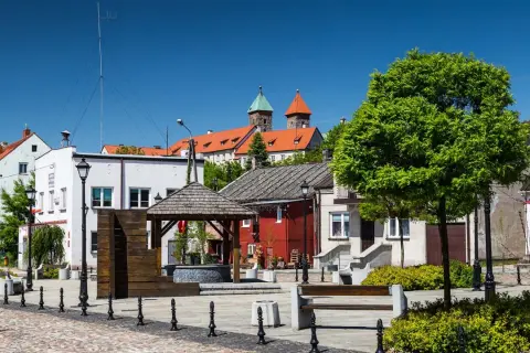 Czerwińsk nad Wisłą atrakcje - odkryj ukryte skarby i przygody