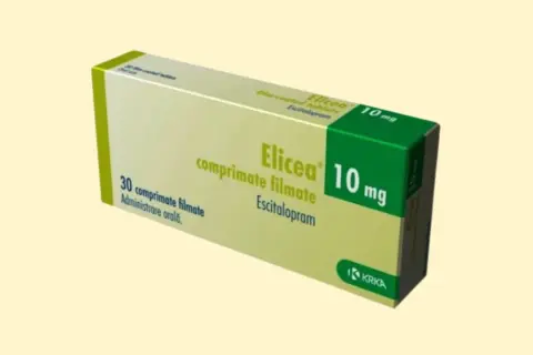 Opakowanie leku Elicea 10 mg, zawierające 30 tabletek powlekanych escitalopramu.
