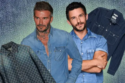 David Beckham e un altro uomo sfoggiano un outfit camicia jeans uomo, con camicie di diverse tonalità e fantasie in denim.