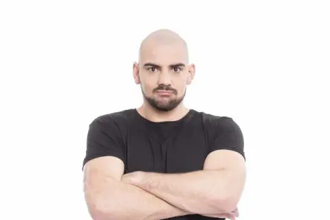 Ile lat ma Igor z Big Brothera? Zaskakujące fakty o uczestniku