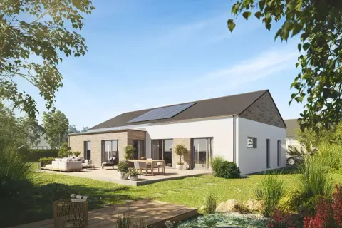 Moderner Bungalow mit Solaranlage und Terrasse im Grünen. Hier erfahren Sie, was kostet ein Bungalow dieser Art.