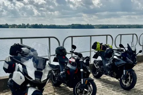 Najlepsze trasy motocyklowe w lubelskim – odkryj ukryte skarby regionu