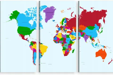 Kolorowy tryptyk mapa świata z zaznaczonymi krajami. Od Ameryki Północnej, przez Europę i Afrykę, po Azję i Australię.