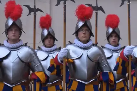 Jak nazywa się straż przyboczna papieża i jakie ma znaczenie?