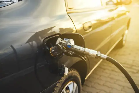 Tankowanie auta gazem LPG. To ekologiczne i ekonomiczne rozwiązanie, które warto rozważyć.