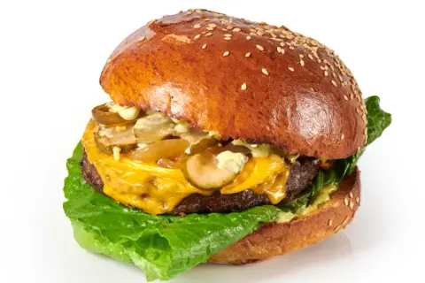 Jalapeno burger: ile kalorii? Jedz świadomie i bez wyrzutów!