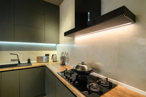 Transforma tu cocina con tiras LED: elige e instala sin errores