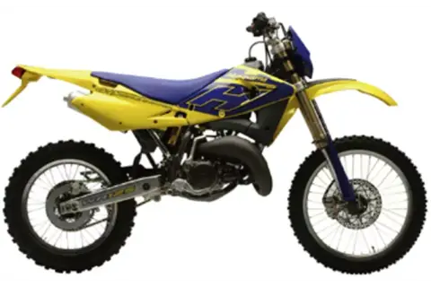 Husqvarna CR 125 – poznaj jego mocne strony i osiągi w terenie