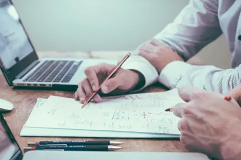 Gdzie uzyskać odpis KRS? Proste sposoby na szybkie zdobycie dokumentu