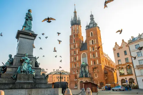 Ile kosztuje nocleg w Krakowie? Pełny przewodnik po cenach