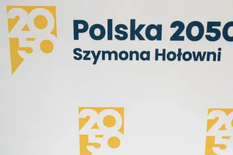 Polska 2050 Szymona Hołowni: zmiana ordynacji wyborczej na mieszaną to postulat partii.