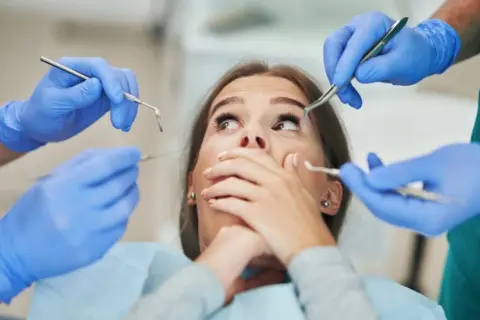 Jak się nie bać dentysty - skuteczne metody na lęk przed wizytą