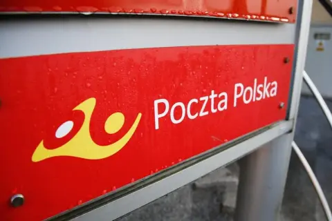 Czy Poczta Polska jest spółką skarbu państwa? Sprawdź jej status!