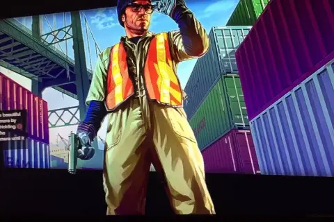 Jak zaktualizować GTA 5 na PS4 i uniknąć problemów z instalacją