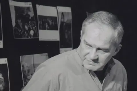 Janusz Wiśniewski reżyser: jego niezwykłe życie i teatralne osiągnięcia
