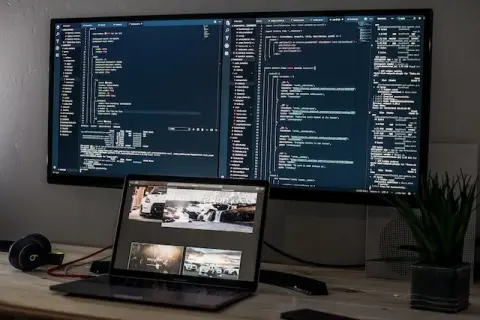 Jak podłączyć monitor do laptopa kablem HDMI - proste kroki i porady