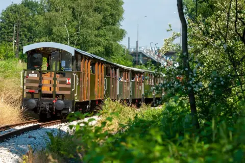 Kolejka wąskotorowa Bytom Chechło: Jak zaplanować idealną wycieczkę?