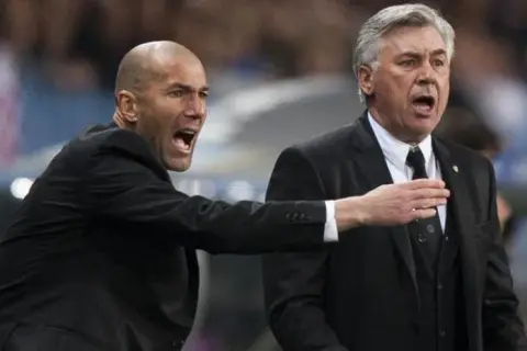 Entrenadores Sevilla FC: De Juande a Almeyda, ¿quién dejó más huella?