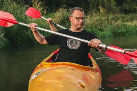 Czy Marcin Romanowski ma żonę? Zaskakujące szczegóły o jego życiu osobistym