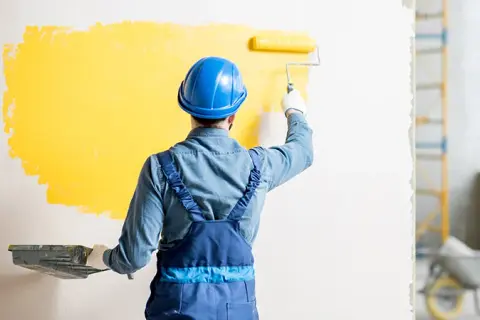Ile za metr gładzi z malowaniem? Sprawdź, co wpływa na ceny