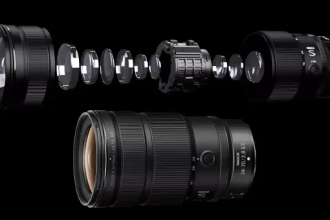 Dettagli interni dell'obiettivo Nikon Z 24-70mm f/2.8 S II, un'anteprima delle novità Nikon.