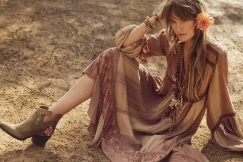 Buty do sukienki boho: Jak dobrać idealne na każdą okazję?