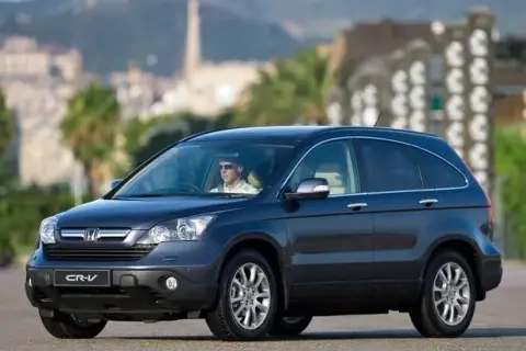Honda CR-V jaki silnik wybrać, by uniknąć kosztownych błędów?