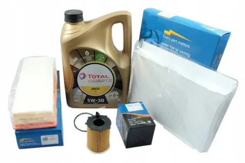 Zestaw filtrów i oleju Total Quartz 5W-30 do Peugeot 307 1.6 HDI. Komplet zawiera filtry powietrza, oleju, kabinowy oraz olej silnikowy.