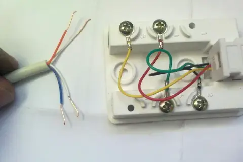 Jak podłączyć kabel telefoniczny 2 żyłowy i uniknąć problemów z instalacją