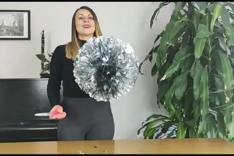 Jak rozłożyć pompony dekoracyjne, aby uniknąć typowych błędów?