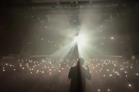 Ile trwa koncert KęKę? Zaskakujące różnice w czasie trwania