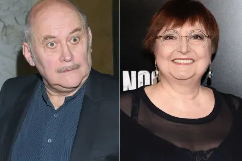 Grzegorz Warchoł z żoną, uśmiechnięta kobieta w okularach i mężczyzna z zaskoczonym wyrazem twarzy.