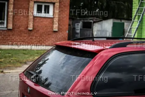 BMW E39 Touring: Spoiler jak wybrać, zamontować i zalegalizować?